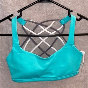 Lululemon Strappy back Sports Bra size 4